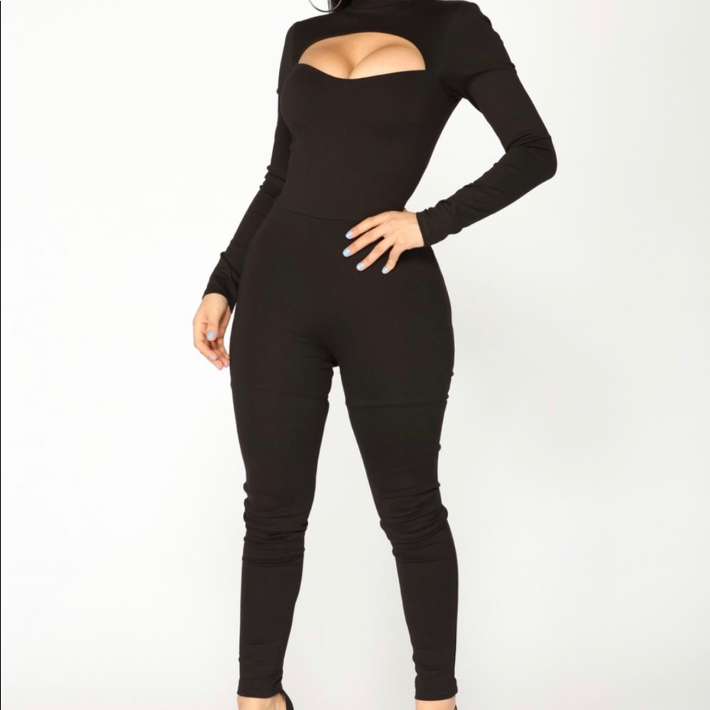 fashion nova jumpsuit